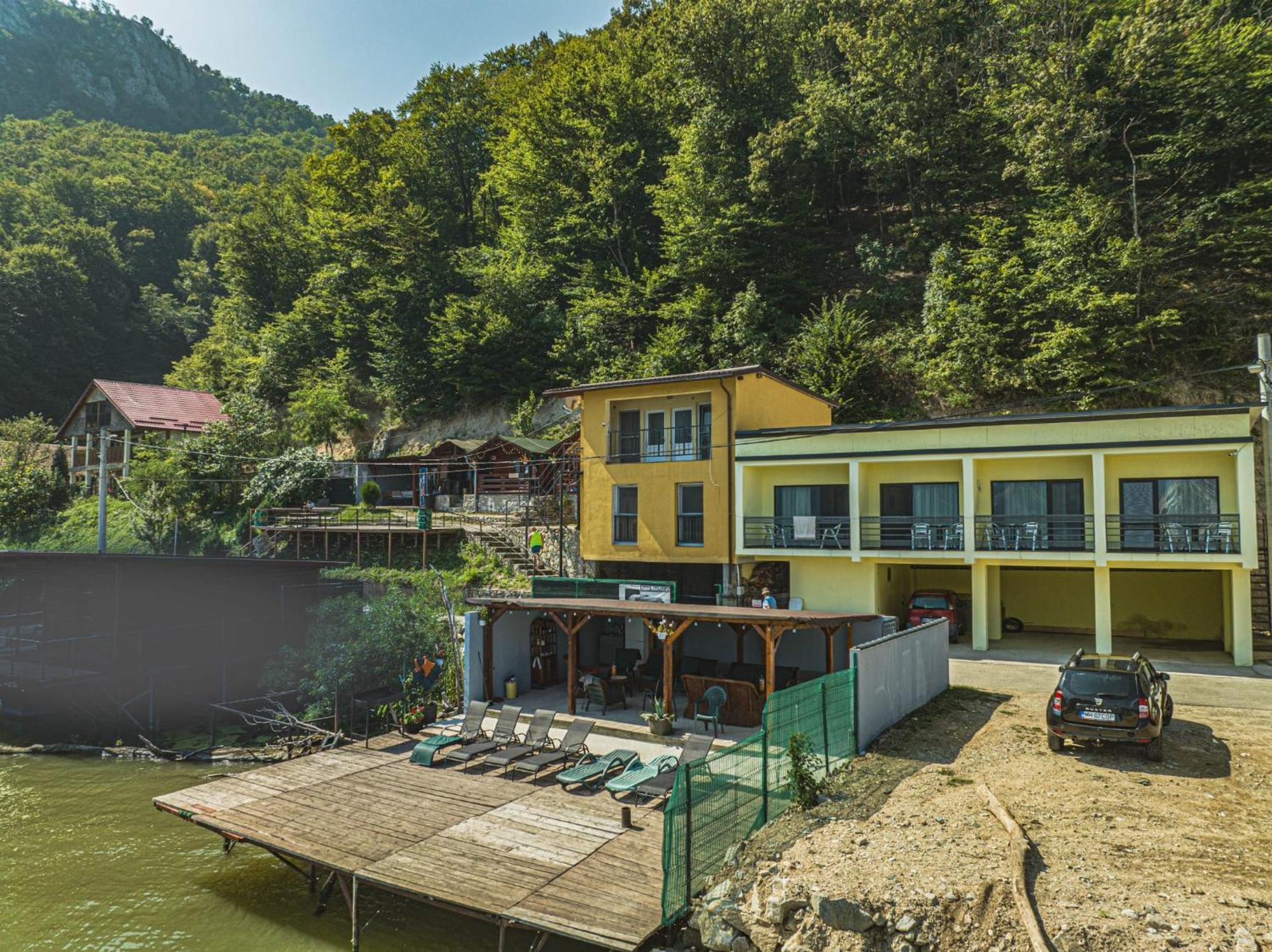 Villa Casa Beasarah. Dubova Exterior foto